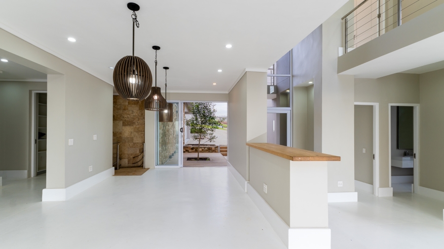 5 Bedroom Property for Sale in Le Grand Golf Estate Western Cape